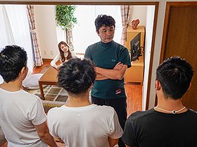 野球部で鬼監督と呼ばれてる僕の妻が、ゴムの付け方もわからない童貞部員たちに無茶苦茶にハメられて中出しされました 久保今日子　サンプル画像02